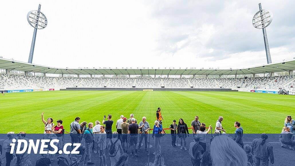 Futbol kulübünün satışında son aşamaya gelindi, Hradec hisselerin yüzde 89'unu teklif etti