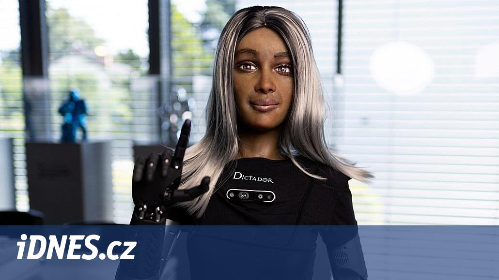Jak se vám líbí? Mika je první šéfka s umělou inteligencí v rumové