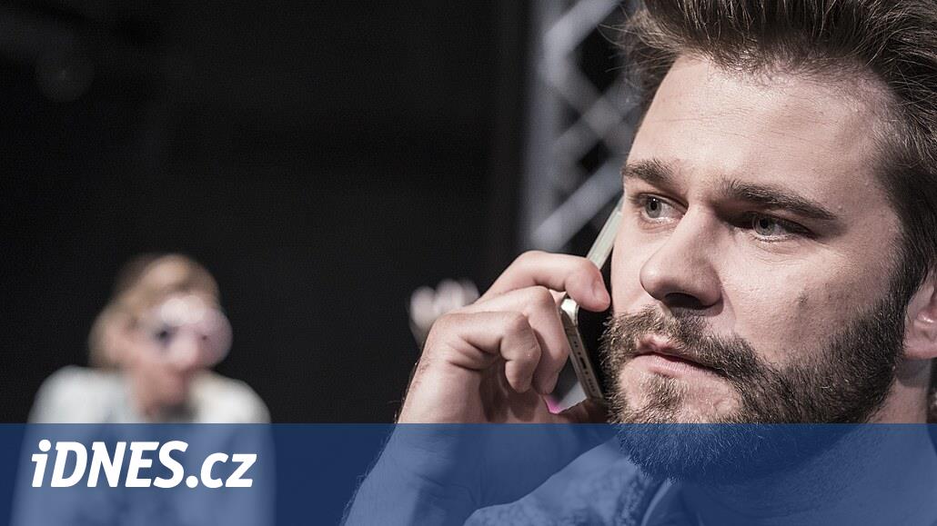 Otuzlu yaşlarınızda ve bekar mısınız? Drama Kulübü'nden “Dünya çökmüyor” diyorlar