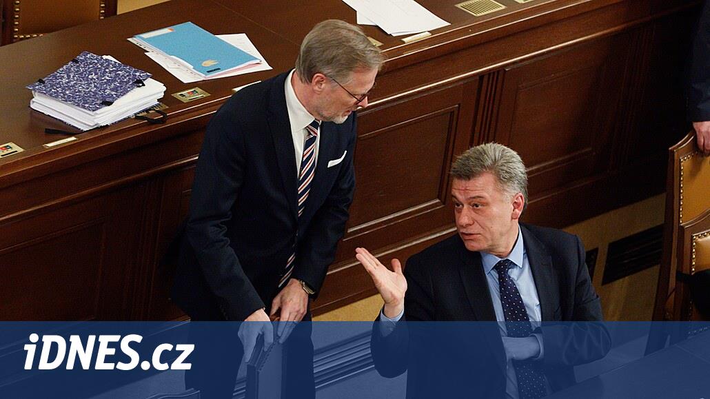 Milletvekilleri aile içi şiddeti ve konut desteğine ilişkin yeni yasayı tartışacak