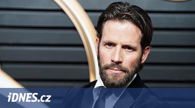 Cobra 11 yıldızı öldü, aktör Oliver ve kızları uçak kazasında