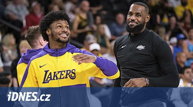 Lakers, LeBron James'in oğlunu yedek takıma gönderdi, daha düşük bir müsabakada oynayacak