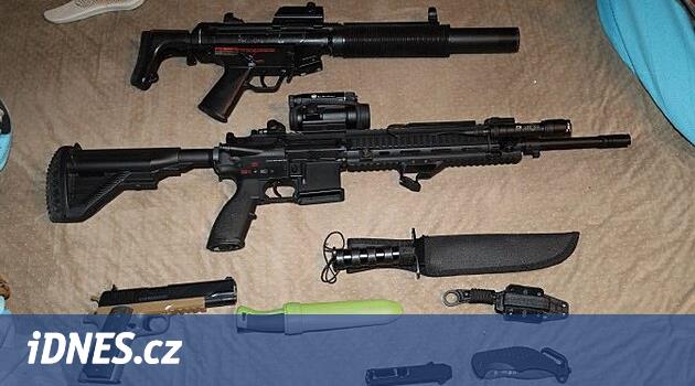 Polis, öğrenciyi okulda ateş ederek tehditler için suçlamayı önerdi