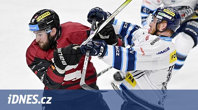 Hokey forvetleri Kousal ve Najman Sparta'da yeni sözleşme imzaladı