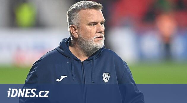 Pardubice'nin antrenörü yok. Yönetim Saňák ve yardımcısı Kulič'i görevden aldı