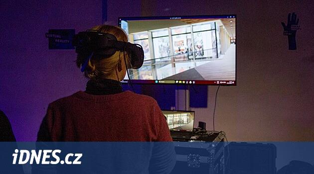 Eski Tesko'ya son kez. Eski Rahip bize bir fırını veya bir cephe parçasını hatırlatıyor