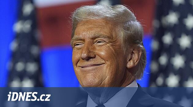 HAFTANIN VİDEOLARI: Trump'ın kutlama konuşması ya da sağlık bakanının kanser olması