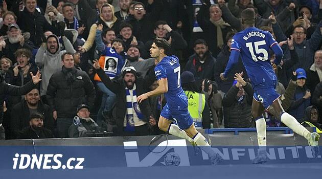 ONLINE: Chelsea Leicester'la oynuyor, ardından Arsenal Nottingham'la karşılaşıyor