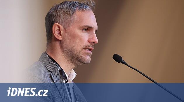 Mantar: Birlikte ve çadır Prag'daki vaatlerimizi yerine getirmez. Fiala ile çözmek istiyor
