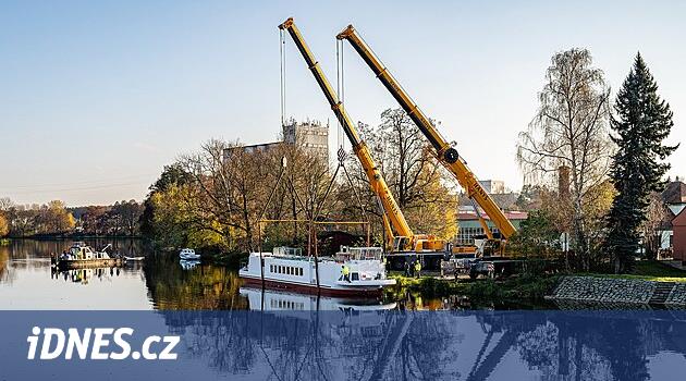 Arnošt gemisi, neredeyse dört yıl sonra Elbe'ye insanları alacak, sezona Nisan ayında başlayacak
