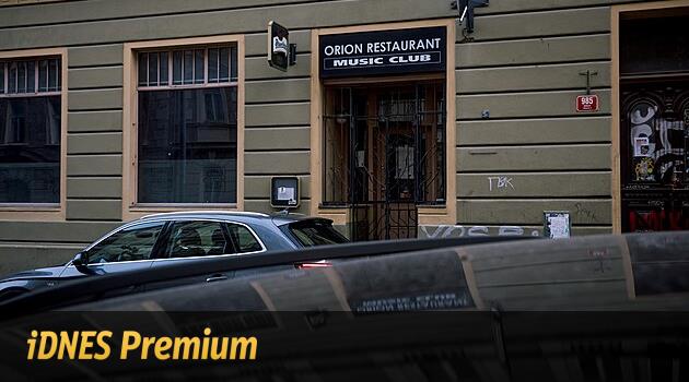 Ham kavgalar, şarapnel parçaları, kan, kusmuk. Ve bu kadar yeter! Prag halkı Orion kulübüne isyan etti