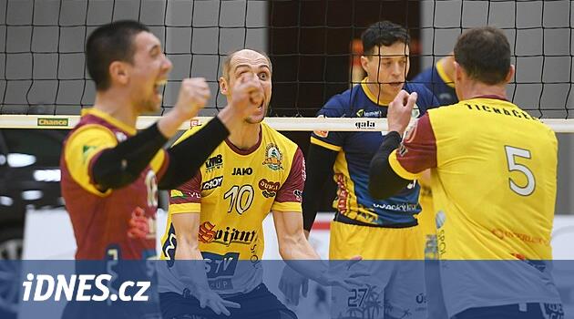 Liberec voleybolcuları madalya mücadelesine geri döndü, Bronz'un savunan şampiyonlarını ortadan kaldırdı