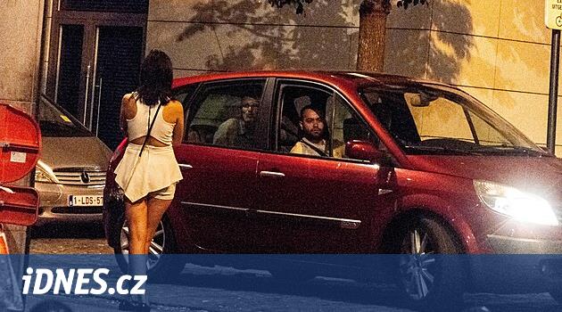 Belçika'da seks işçileri haklarını kazandı. Hastalık günleri ve emekli maaşı alacaklar