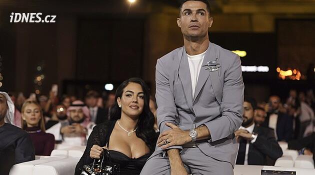 Cristiano Ronaldo je ženatý. Georginu Rodríguezovou si vzal přesně rok po zásnubách v Portugalsku
