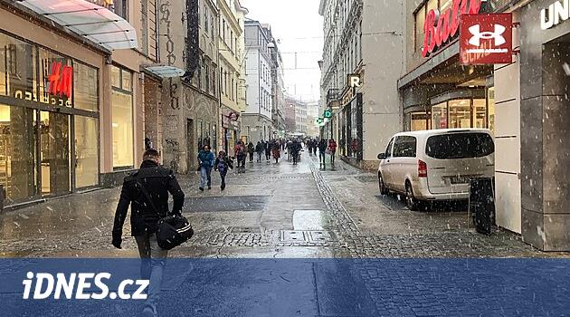 Brno'nun ana yaya caddesi, üç yıl içinde tamamlanacak olan uzun bir yeniden yapılanmayı bekliyor