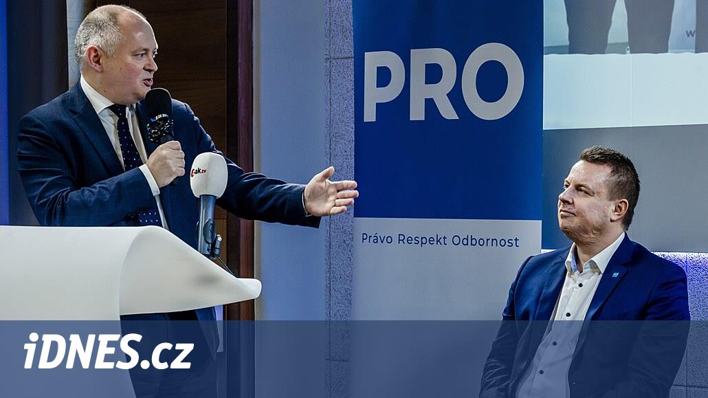 Exejtman Michal Hašek, Jindřich Rajchl'e üyelikle sona erdi