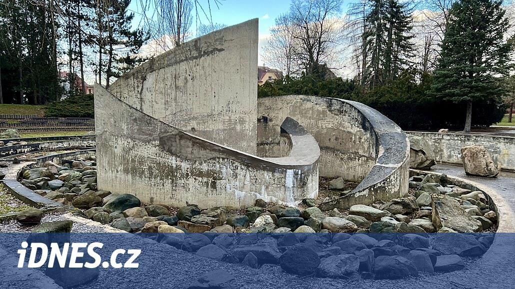 Halkın isteği üzerine Chomutov çevreyi muhteşem bir çeşmeyle güzelleştirecek, ancak su fışkırmayacak