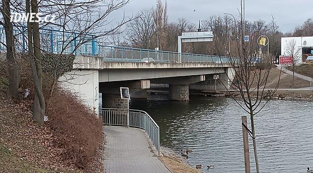 Geçit iki yıl boyunca köprüsüz kalacak. Büyük yıkım başlayacak