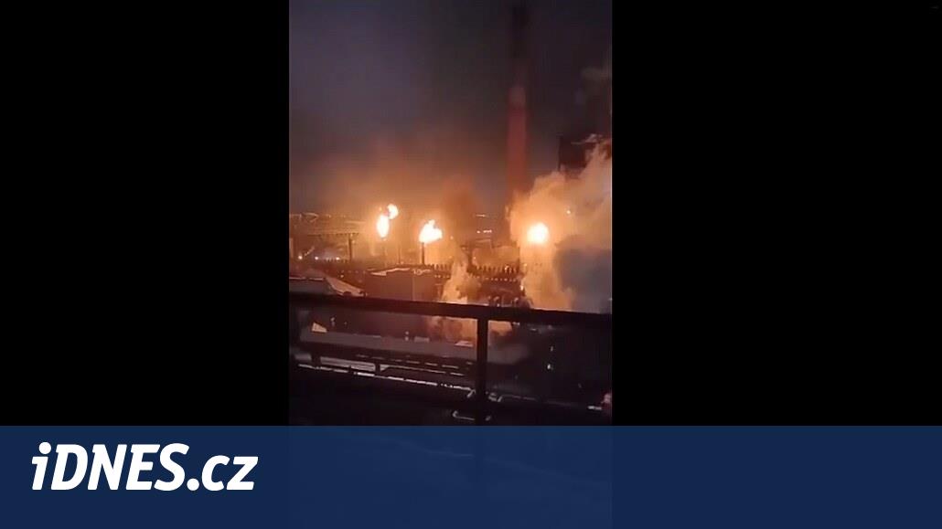 Ruslara Ukrayna yıldönümü hediyesi. En büyük çelik fabrikası Lipeck'te alev aldı