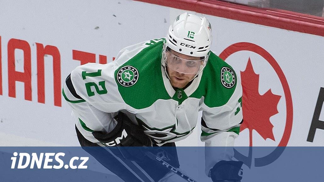 Forward Faksa, NHL'de ilk kez formasını değiştiriyor; Dallas'tan St.  Louis