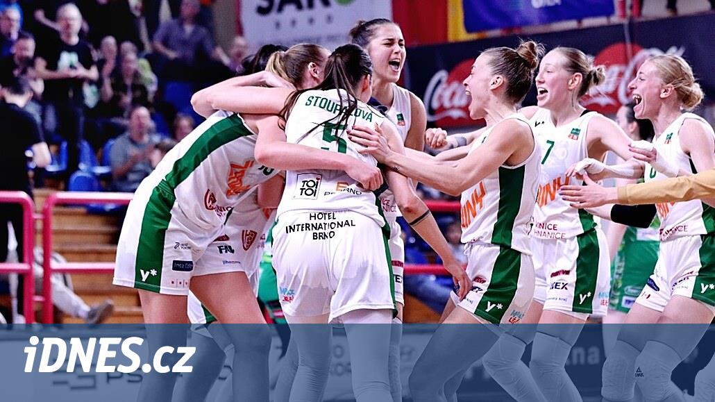 Zabiny Euroleague ön elemelerinde oynayacak, USK Praha'ya katılabilir