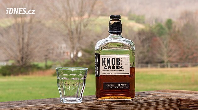 Barrel Bourbon Savaşı. Yeni görevler ABD'nin premium ruhların ihracatçısını korkutuyor