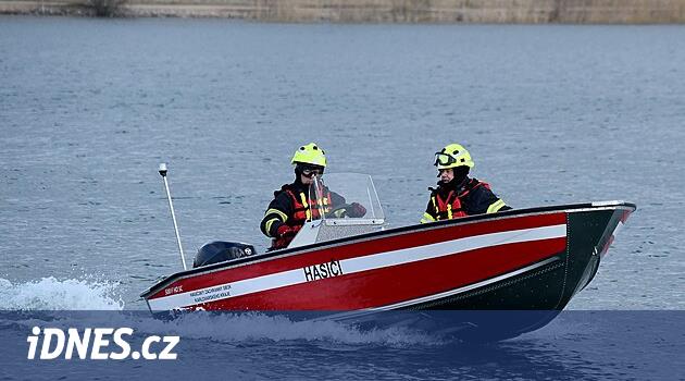 İtfaiyeciler de suya yardım ediyor, Medard'da bunun için yeni bir hızlı tekne kullanacaklar