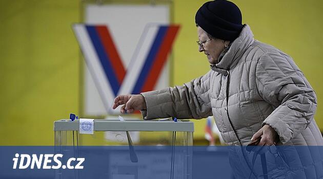 Rusya'da seçmenlerin yarısından fazlası oy kullandı, iktidar partisinin web sitesi bilgisayar korsanları tarafından saldırıya uğradı
