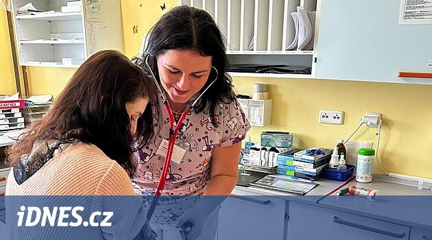 Zum ersten Mal schicken die Deutschen Studenten zum Üben in das Krankenhaus Domažlicka