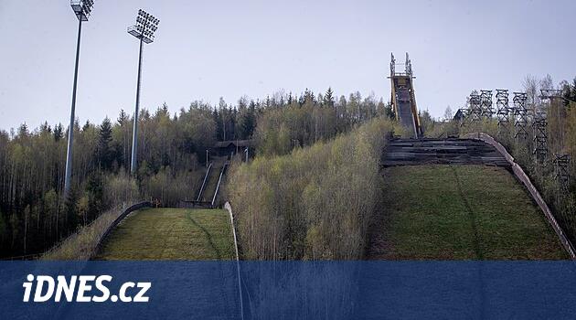 Kayak atlamasının beklenen yeniden inşası Harrachov'da başlayacak