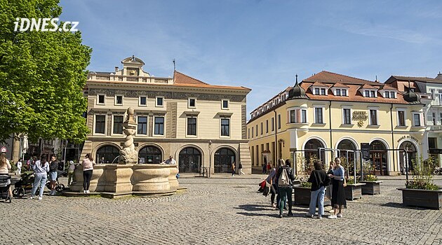 Komunální volby v Uherském Hradišti: Řeší se parkování, Blaha chce být počtvrté starostou