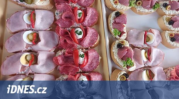 Ekmek festivalinde tavşan bebek ve vanilyalı kremayla lezzetler ikram edildi