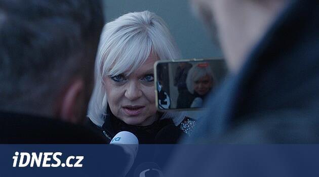 Çek Cumhuriyeti'ni bölen dava yeniden açılacak. Voyo, Kauza Kramný dizisini sunacak
