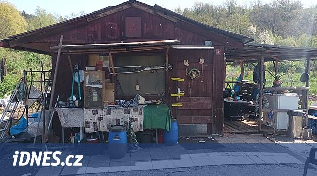 Bir yere git, yoksa seni öldürürüm, diğerine bağırdı. Bir kadının bıçakladığı için 12.5 yılı var