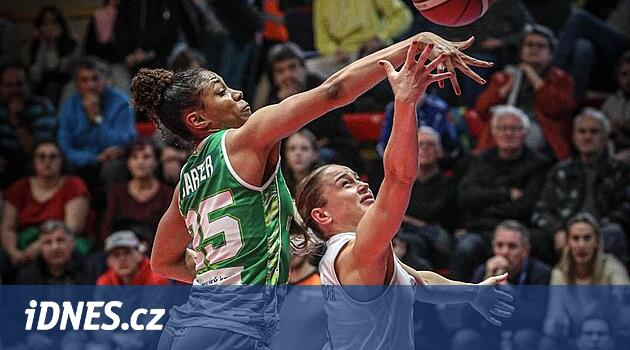 Hradec Králové'de Královo Polanka kadınları hakim oldu.  Bir galibiyet onları bronzdan ayırıyor