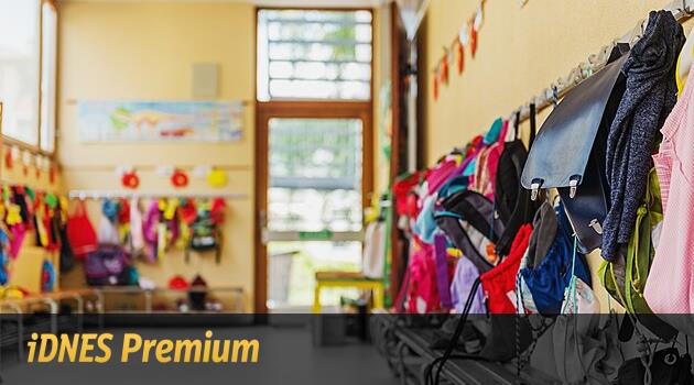 “Gönüllü” SRPŠ ödemeleri. Okul katkıları ebeveynler üzerinde mali baskı yaratıyor