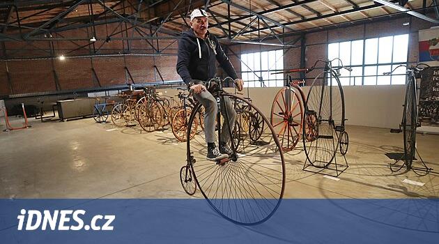 Müze sizi bisikletten düşmelerin sıklıkla kırıklara ve ölüme yol açtığı zamanlara götürüyor