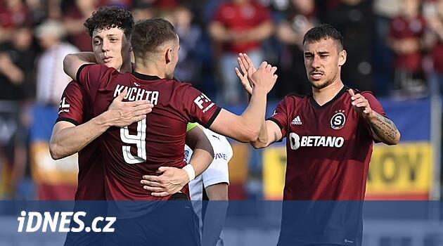 ONLINE: Slovácko – Sparta 1:2, Kuchta iki kez ateş etti, Kim ev sahibi takım adına düştü