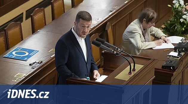 Muhalefet, yazışmalı seçimin vatandaşları iki kategoriye ayırdığını, manipülasyon riskinin bulunduğunu söylüyor