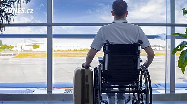 Jak cestují lidé s handicapem? Rozhodují koše i výška postele, pomoct má cestovka