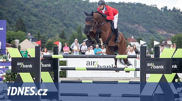 Opatrný Velká Chuchli'deki gösteri atlama Grand Prix'sinde ikincilikle parladı