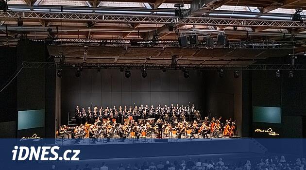 GLOSA: Smetana, Litomyšl'de bir senfoniyle zafere ulaştı. Bohemya'nın biraz yukarısında