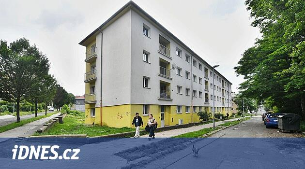 Ústí gettoda daireler satın alır. Bize ne olacak? kiracılar politikacılara sormaya geldi