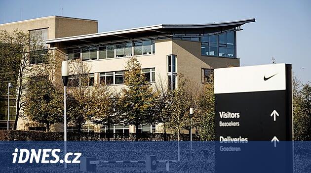 Nike zaten Avrupa'da bile işten çıkıyor.  Maliyetleri ciddi şekilde düşürmesi gerekiyor