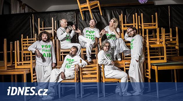 VİDEO: Yeni Monkey Business klibinde Ivan Trojan ve diğer “kızlar” başrolde