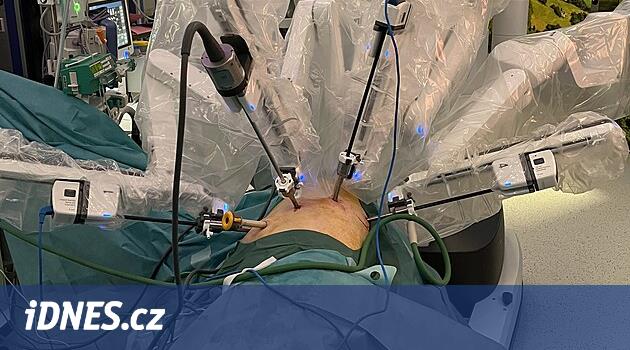 České Budějovice hastanesinde ilk kez robot yardımıyla kalp ameliyatı yapıldı
