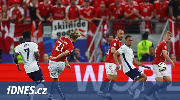 ONLINE: Danimarka – İngiltere 1:1, favori cesaret.  Foden direğe vuruyor