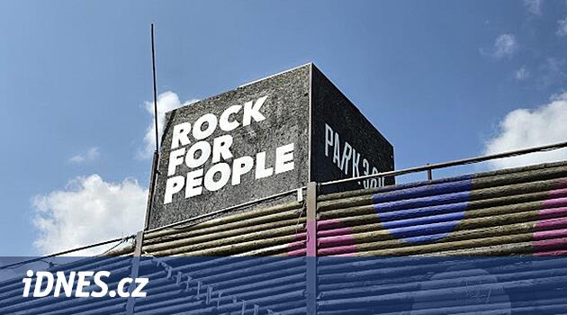 Rock şehri festivale göz kulak oluyor.  Büyük grubun yeni ikinci sahnesi