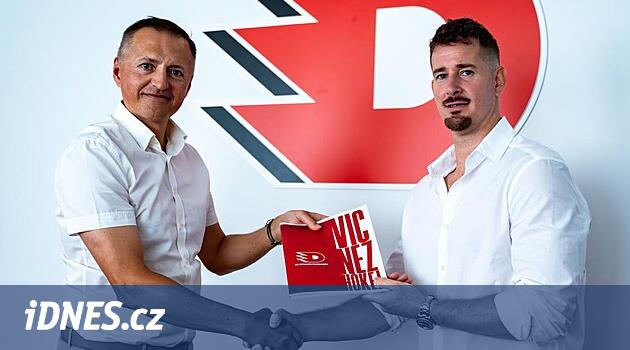 Efsaneler geri çekildi ancak Červenka “10” ile oynamayacak.  Geleneğe saygı duyuyorum dedi