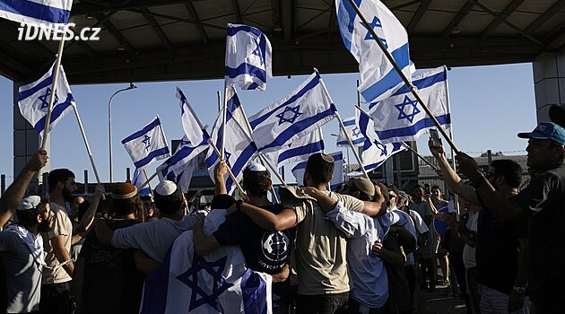 Izraelský ministr chce připojit část Gazy a jih Libanonu. Vyzval i k válce na Západním břehu